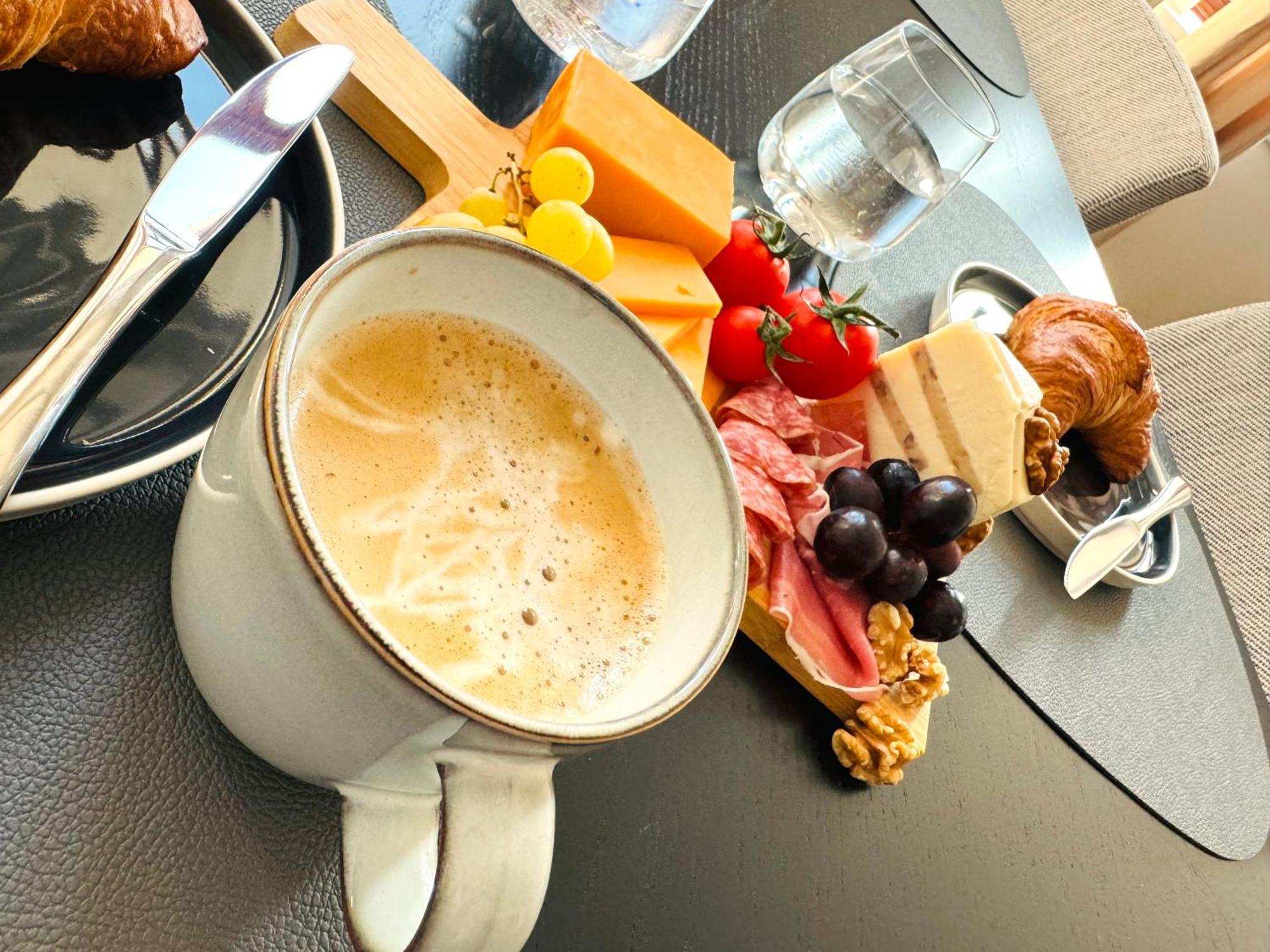Superhosts Zentrum - Parkplatz - Badewanne - Netflix - Kaffee เบรเมน ภายนอก รูปภาพ
